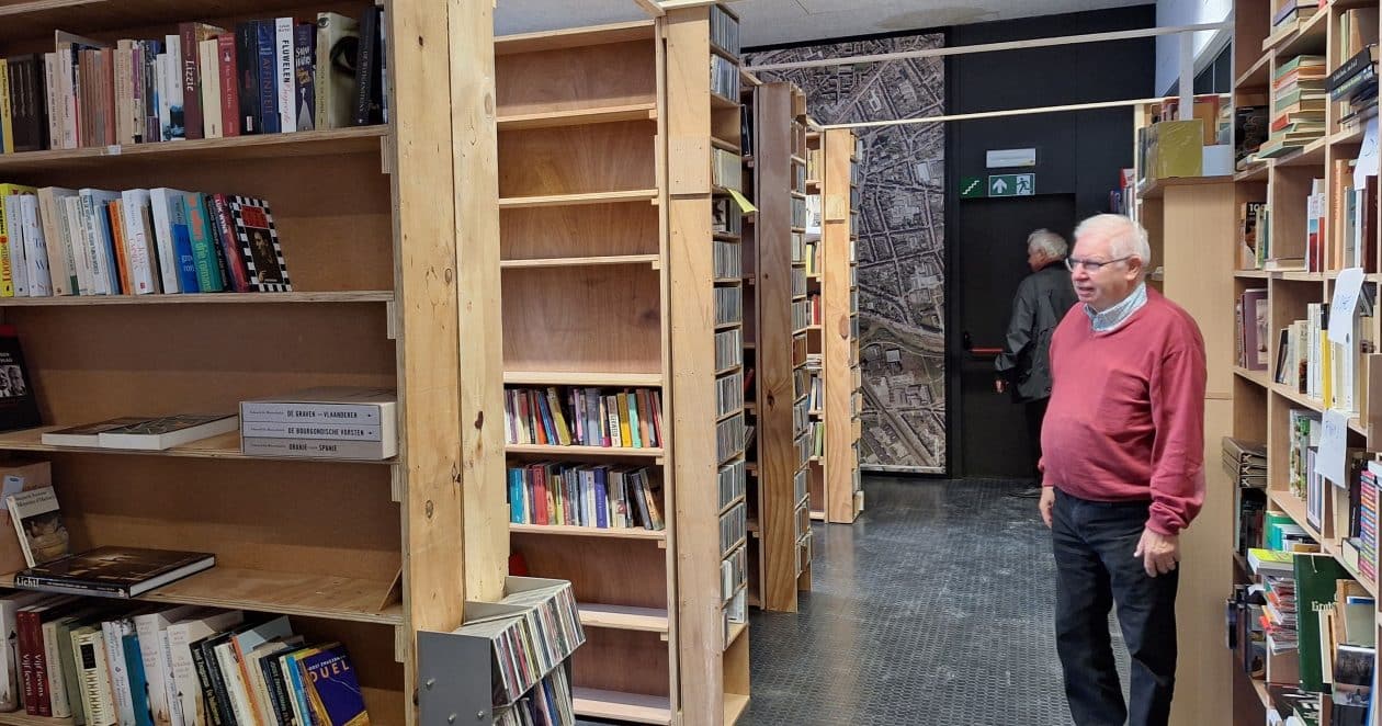 Weerwerk verhuisde de bibliotheek van De Tinten vzw